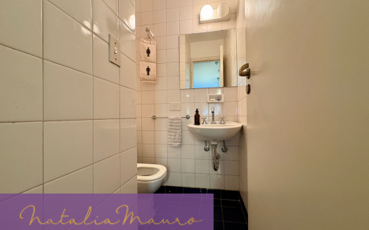 Monoambiente en Belgrano. Ideal estudio profesional, oficina y consultorio médico.